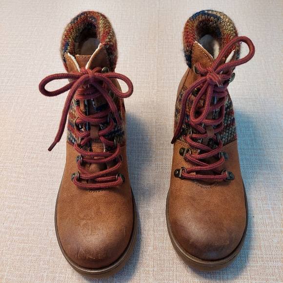 Mossimo booties size 8 - Picture 7 of 7